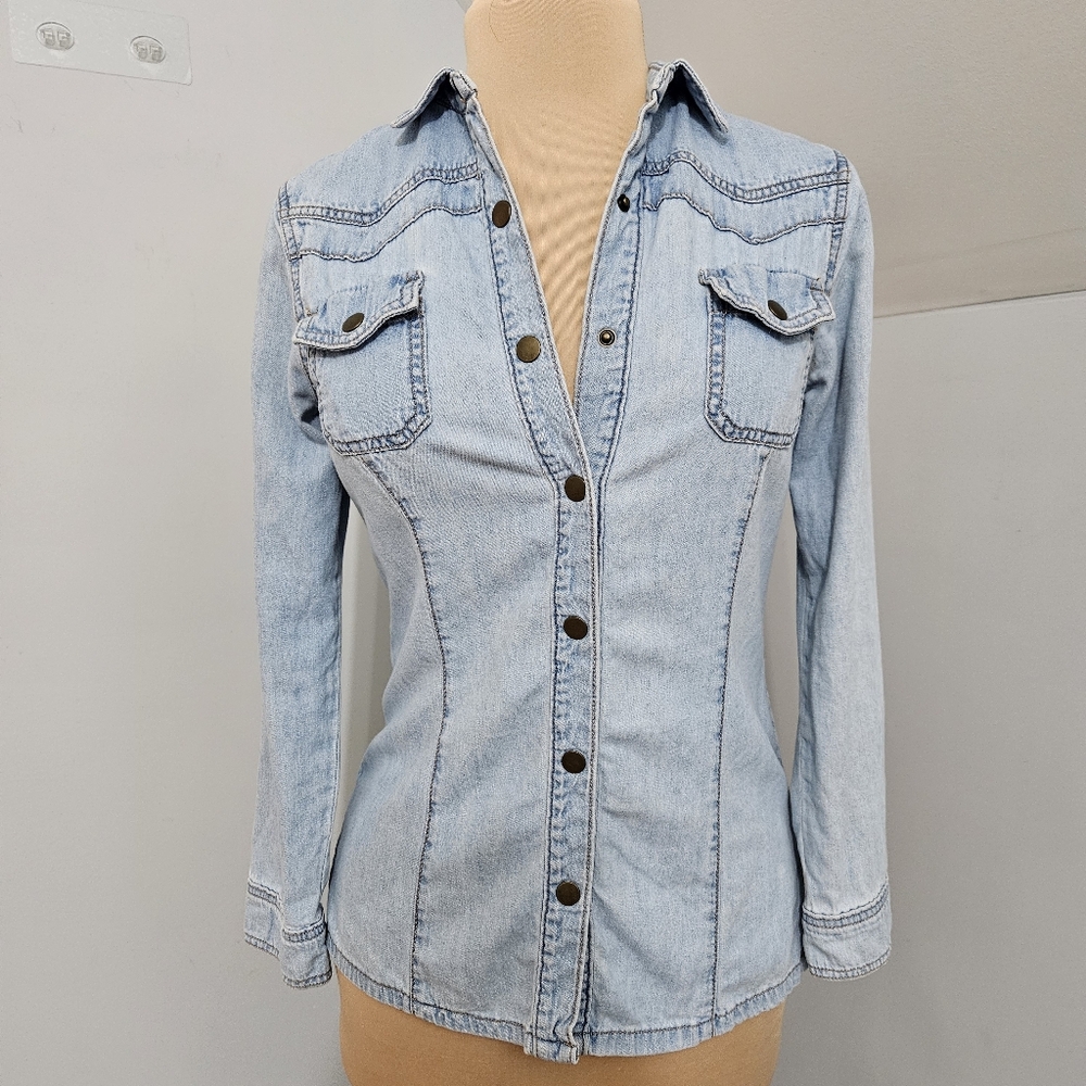 Fei Anthropologie Chambray Snap Denim‎ Shirt Light Wash Utility Western Country